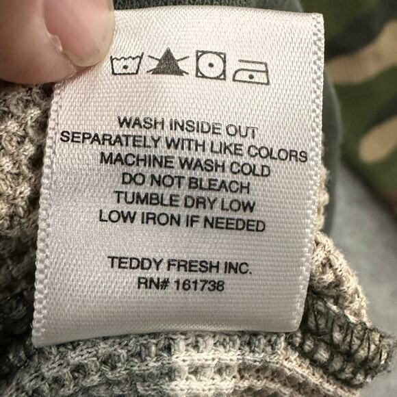 Teddy Fresh Men's 2XL Long Sleeve Camo Waffle Fabric Casual Streetwear Style - Picture 9 of 11